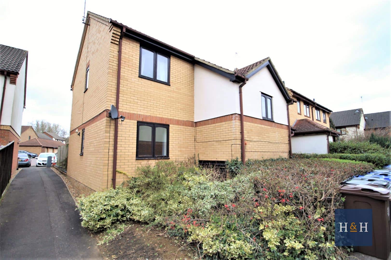 WOODPECKER WAY, EAST HUNSBURY – NN4